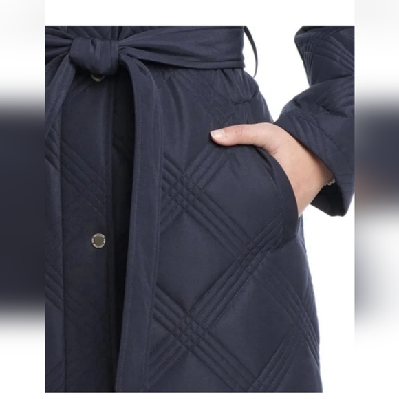 Jones New York Women’s Navy Quilted Jacket Coat NWT Size L - Picture 3 of 3